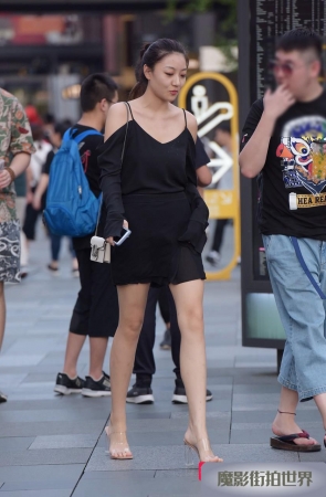 包屯裙美女3A1242[348M]