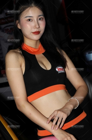 黑色抹胸短裙制服