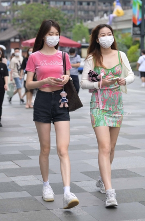 2264-13+62美腿女孩 16P