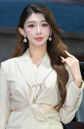 2594-25-105√大长腿美足-悠悠 10P