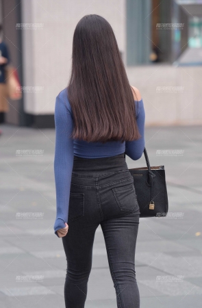 美女