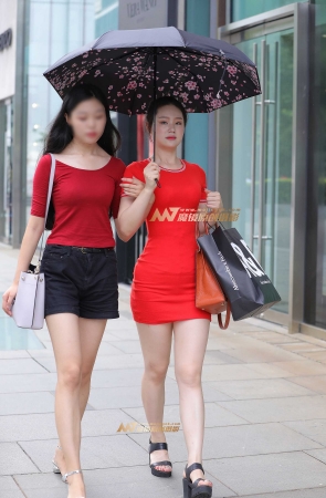 束腰-紧身包臀裙小姐姐