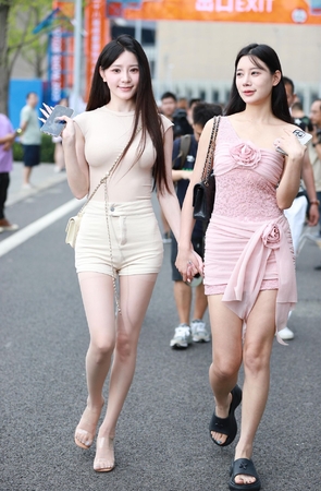 肉丝网红-你的小君