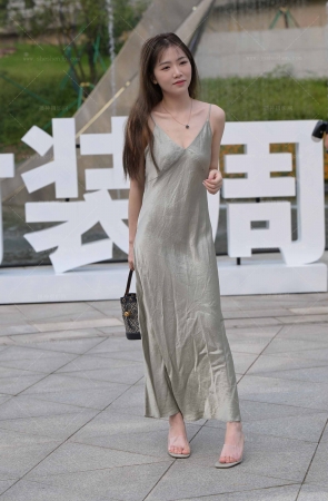 SH25-158-102√来自小馒头的魅力～美足小姐姐