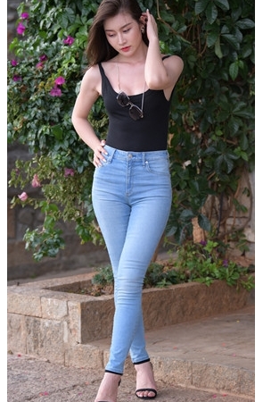 （视频）不安的灵魂[5.29G/MP4]