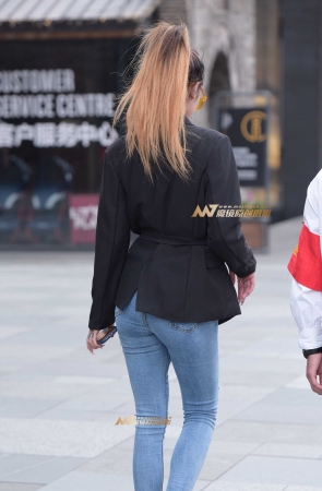 高跟美女