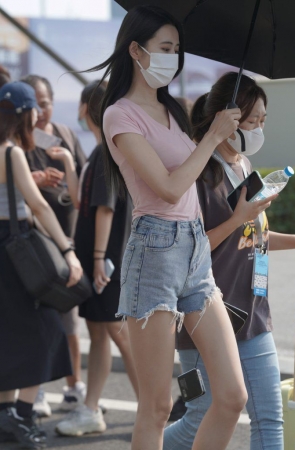 高挑甜美可爱 [77P-953MB]