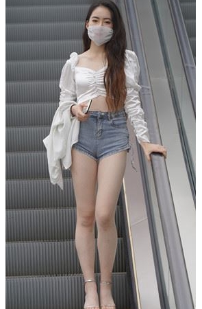 （视频）大长腿美女