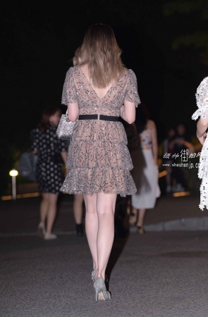 21416-22+52 /风情的美腿高跟女子 5P