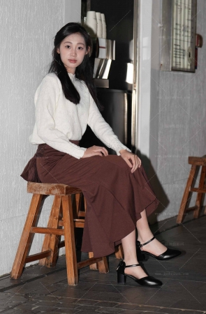 清纯的小妹50P 9P