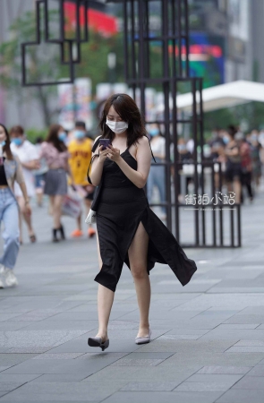 开衩裙