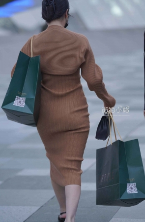 棕色长裙