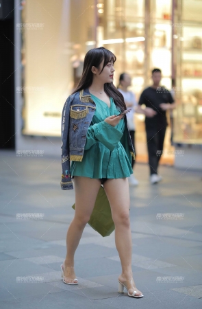 甜美惹人爱 百看不腻