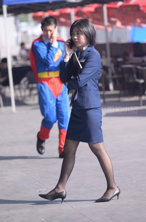 制服美女销售