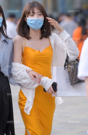 性感丝绸美女