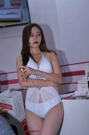 展会性感女模特