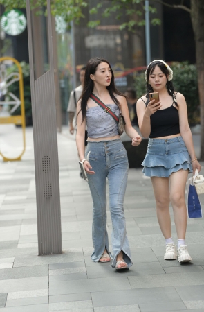 紧牛轻熟女～
