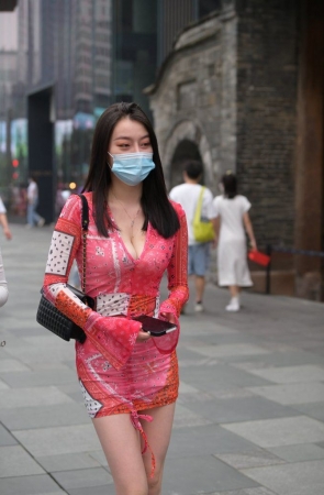 亮眼红色纱裙 [128P1V-4.03GB]