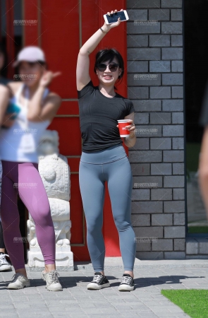 第1579篇&可爱紧身美女&