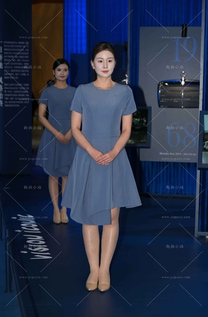 奔驰肉丝礼仪，喜欢哪个呢？