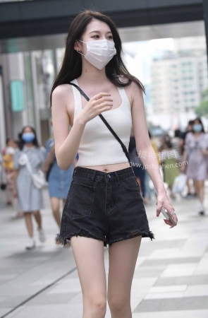 22714-4+112热裤美腿女孩 10P