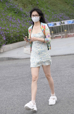 清秀裙装穿搭240422-1-67 15P