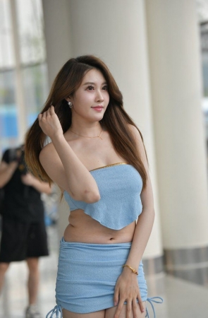 魅力高挑女郎 [113P-2.37GB]