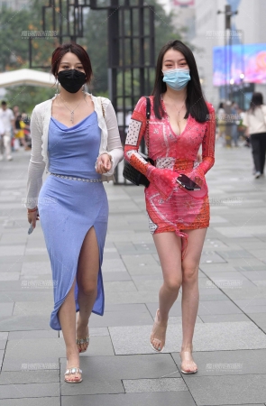 性感美胸小姐姐