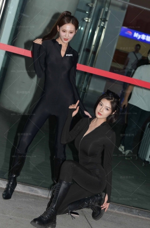 241220-2=103√完美身材啊 14P