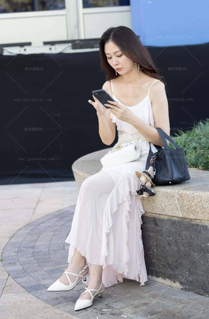 LB190-82P 上海时装周-美少妇和她闺蜜们的美腿玉足