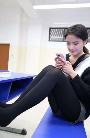 J87高颜妹妹 细节多多