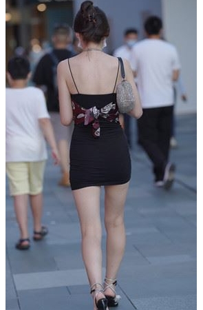 黑色包臀裙妹子【套图+视频】