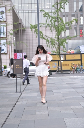 美腿，高跟美女