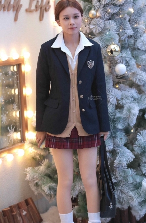 街拍短裙妹子-13P