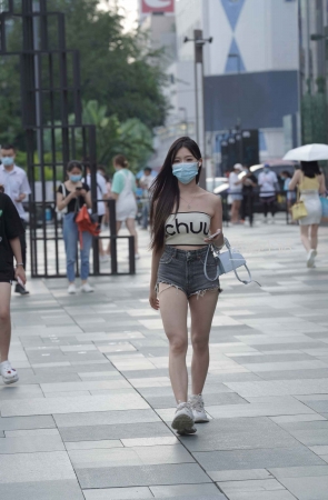 青春小清新热牛妹子