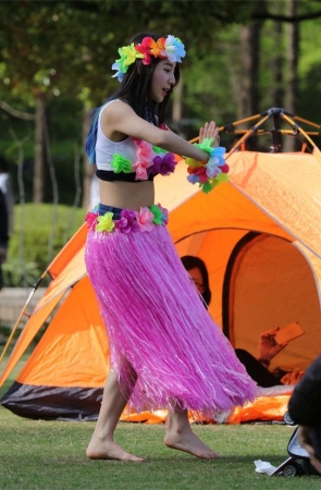 No605 美丽的舞蹈女主播，送上门的一双玉足岂能错过