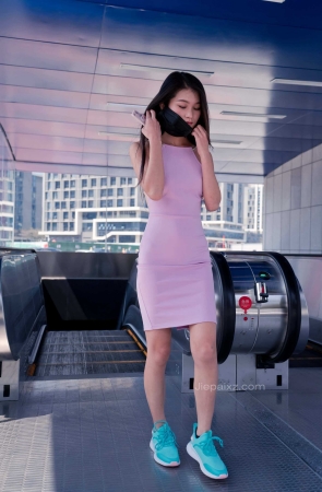 御风&极品肉丝紫裙小猪猪商城街拍【套图+视频】