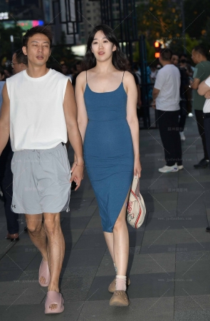 夏季性感中长款吊带连衣裙··240614-2-42 15P