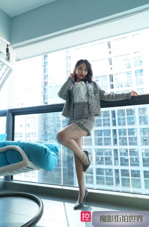 小香风丰满妩媚模特3A369[372M]