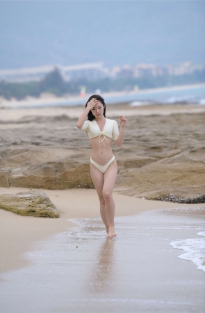魂魂★完结篇 盛夏-浅黄色泳装