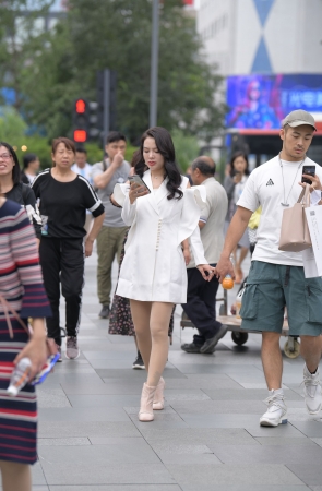 肉丝，高跟，女友