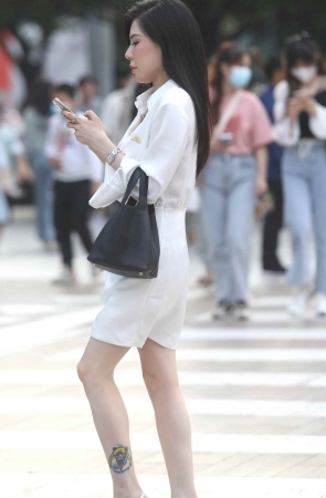 气质白裙街拍高跟shaofu