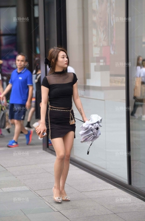 超级靓女