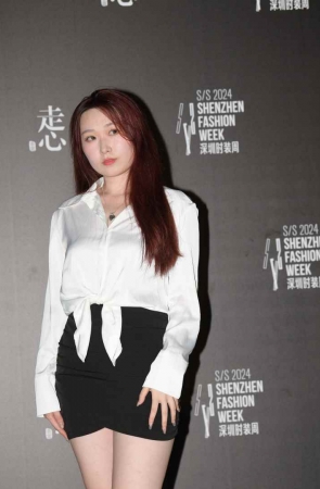 清甜可口 [82P-1.97GB]