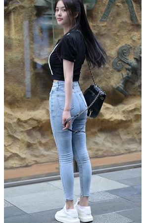 青春紧牛美女(256P)