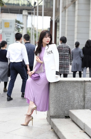 芝芝 她的背影