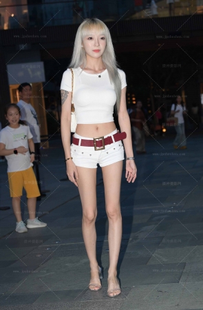 2387-15=100√骨感美腿小姐姐【套图➕视频】 13P
