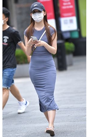 包臀长裙美女(82P)