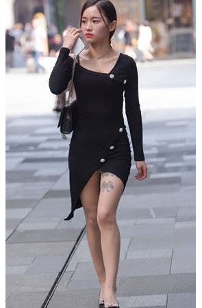 黑色连体裙小姐姐(184P)