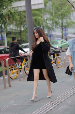 高跟美女